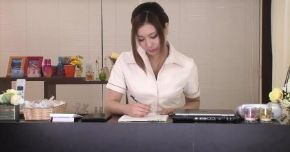 JAPANESE GIRL SUCKS CUM OFF DICK CREAMPIE