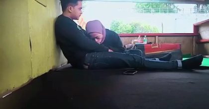 Viral Jilbab Nyepong Kontol Di Lesehan